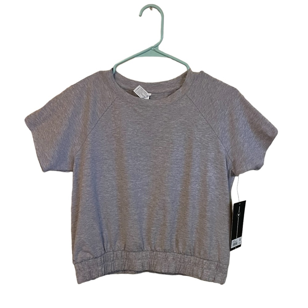 gray top